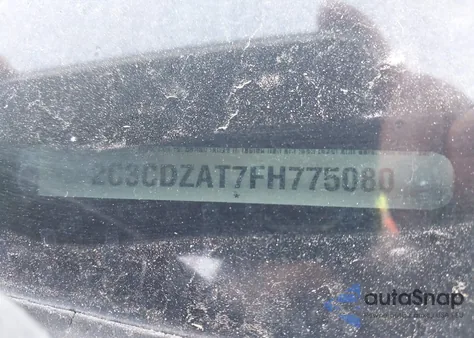 2015 Dodge Challenger R/T z USA, uszkodzony, nr VIN 2C3CDZAT7FH775080